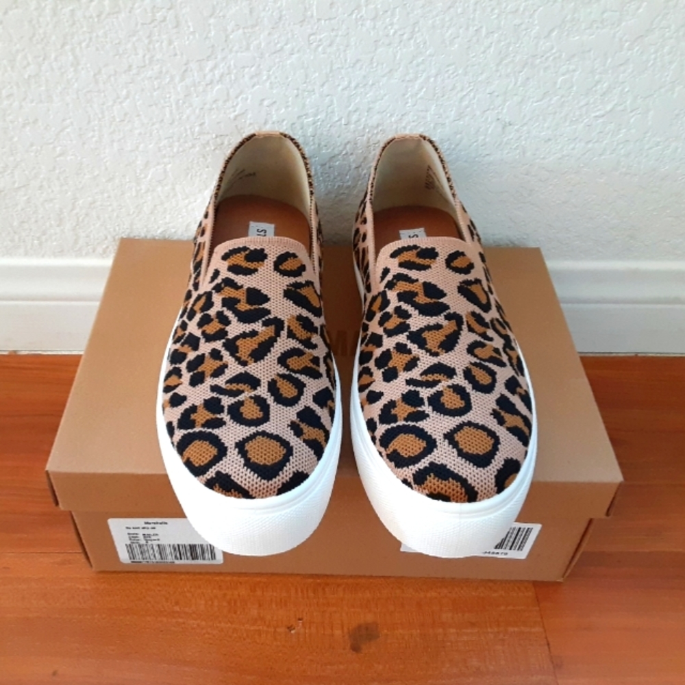 Steve Madden - Picture 2 of 5